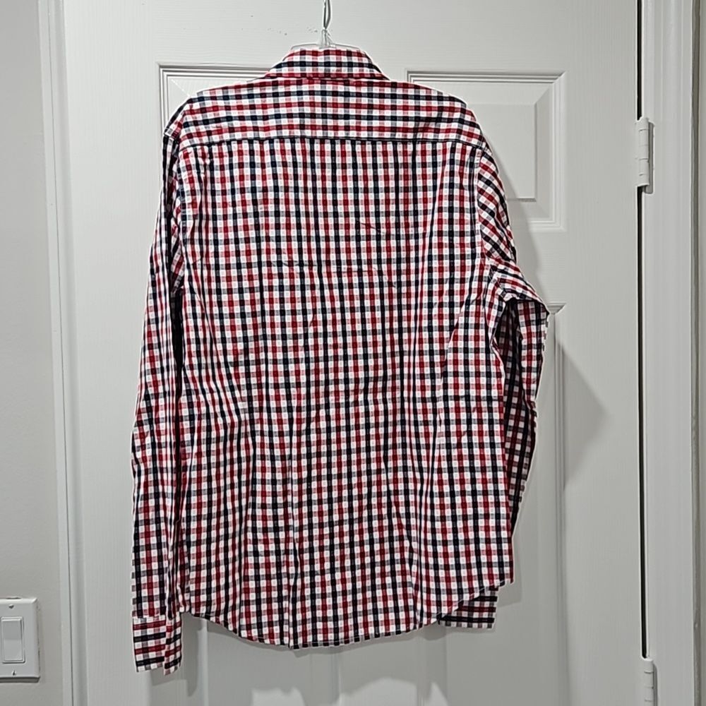Levis Button Down - Picture 3 of 3